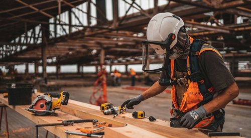 How did Kelowna's unemployment rate go from worst in the country to not too bad in one month?