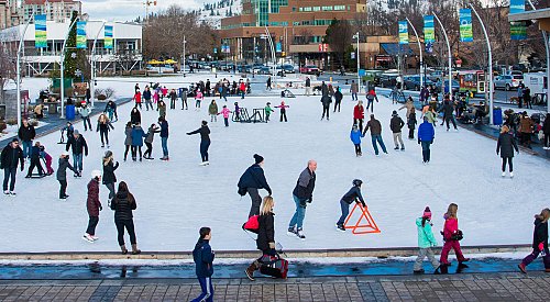 Outdoor skating at Stuart Park kicks off this morning with mayor’s food and toy drive